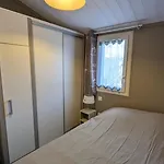 Holiday home De La Cigale -conciergerieland *