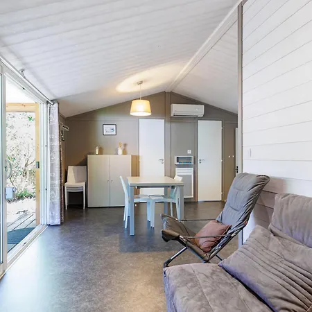 Feriehus De La Cigale -conciergerieland Azur